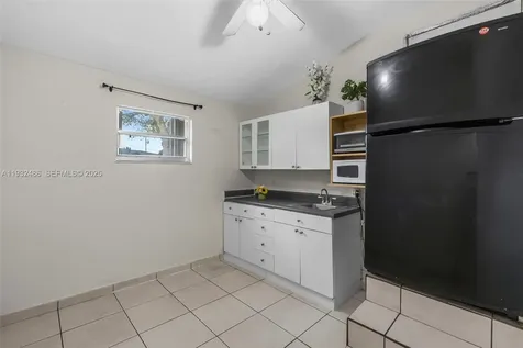 60 W 61st Street Hialeah FL 33012