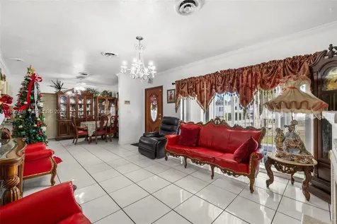 60 W 61st Street Hialeah FL 33012