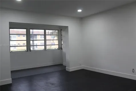 5140 SW 40th Avenue Dania Beach FL 33314