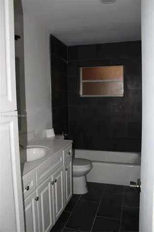 5140 SW 40th Avenue Dania Beach FL 33314