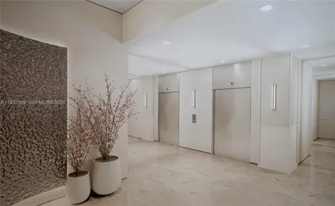 19380 Collins Avenue Sunny Isles Beach FL 33160