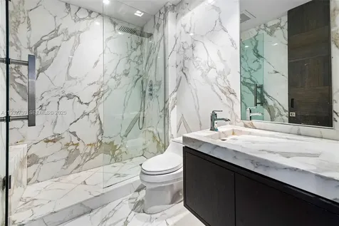 Bal Harbour FL 33154