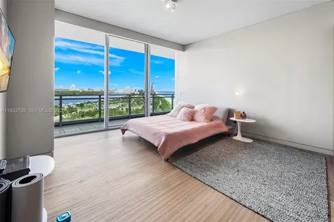 Bal Harbour FL 33154