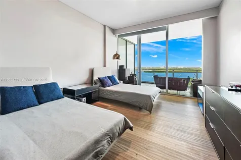 Bal Harbour FL 33154