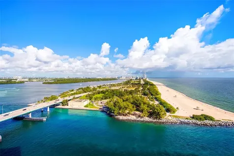 Bal Harbour FL 33154