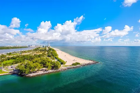 Bal Harbour FL 33154