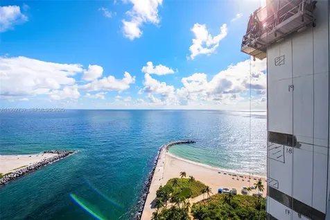 Bal Harbour FL 33154