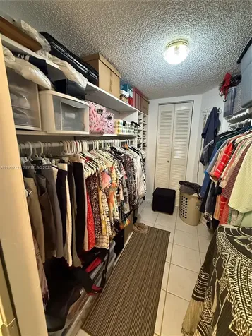 4270 NW 40th Street Lauderdale Lakes FL 33319