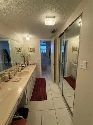 4270 NW 40th Street Lauderdale Lakes FL 33319