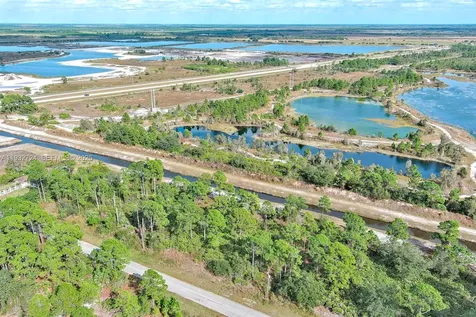 1261 Naples Avenue S Fort Myers FL 33913