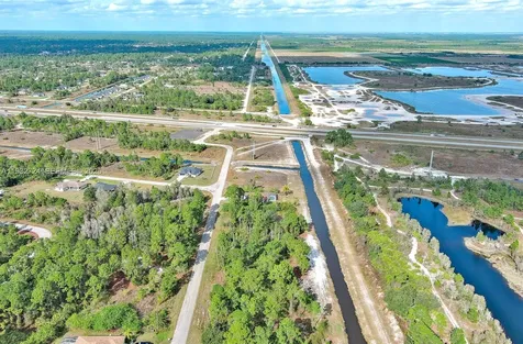 1261 Naples Avenue S Fort Myers FL 33913