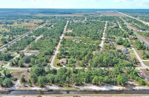 1261 Naples Avenue S Fort Myers FL 33913