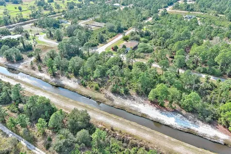 1261 Naples Avenue S Fort Myers FL 33913