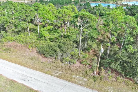 1261 Naples Avenue S Fort Myers FL 33913