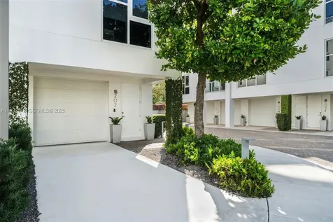 455 NE 39th Street Miami FL 33137