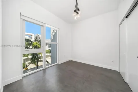 455 NE 39th Street Miami FL 33137