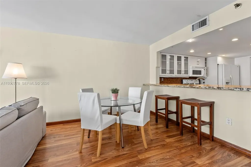 555 NE 15th Street Miami FL 33132