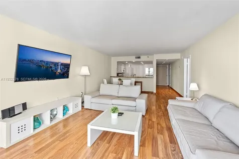 555 NE 15th Street Miami FL 33132