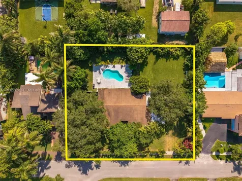 14400 NE 4th Avenue Miami FL 33161