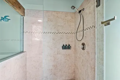 517 NE 2nd Place Dania Beach FL 33004