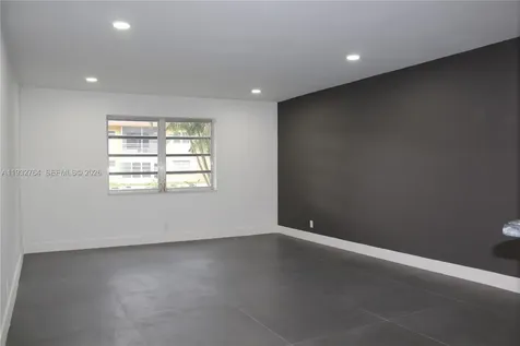 5140 SW 40th Avenue Dania Beach FL 33314
