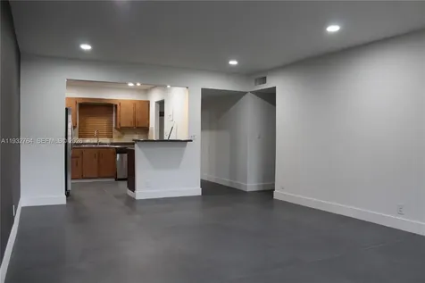 5140 SW 40th Avenue Dania Beach FL 33314