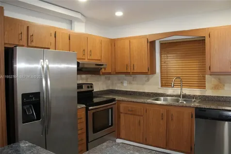 5140 SW 40th Avenue Dania Beach FL 33314