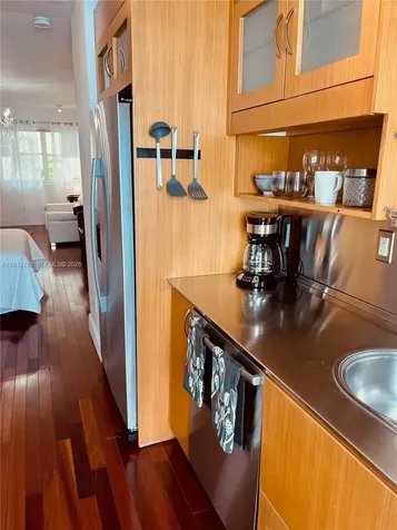1340 Drexel Avenue Miami Beach FL 33139