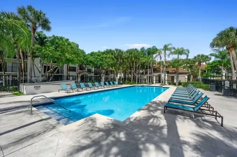 510 S Park Road Hollywood FL 33021