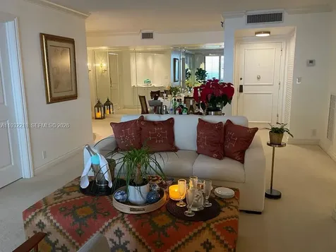 1111 Crandon Boulevard Key Biscayne FL 33149