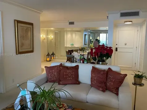 1111 Crandon Boulevard Key Biscayne FL 33149