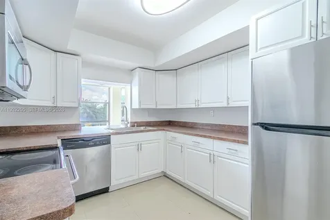 1000 Parkview Drive Hallandale Beach FL 33009