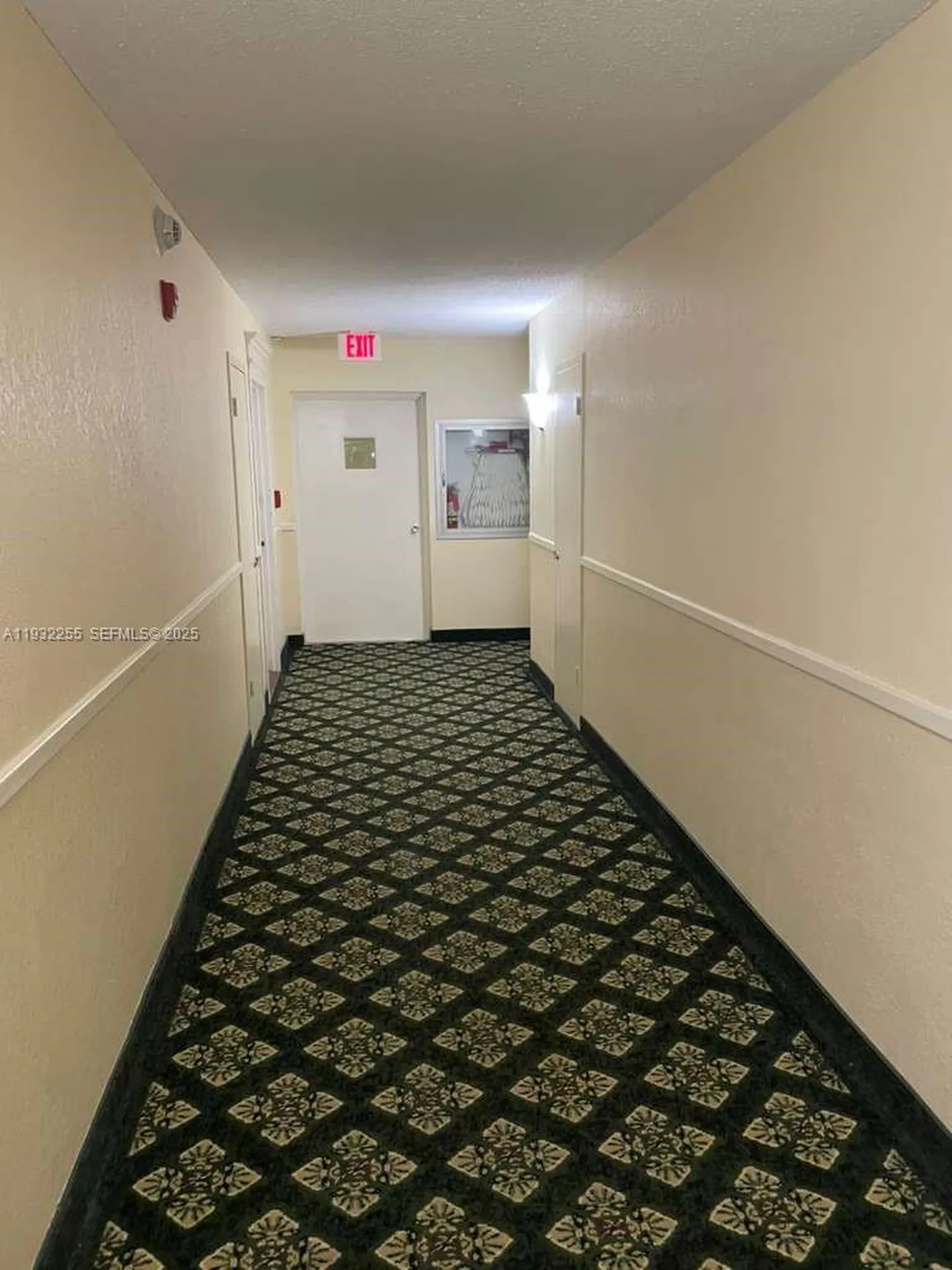 2500 NE 48th Lane Fort Lauderdale FL 33308