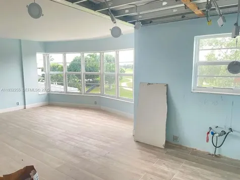 2500 NE 48th Lane Fort Lauderdale FL 33308
