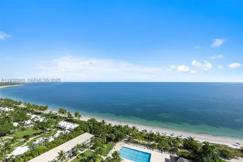 881 Ocean Drive Key Biscayne FL 33149