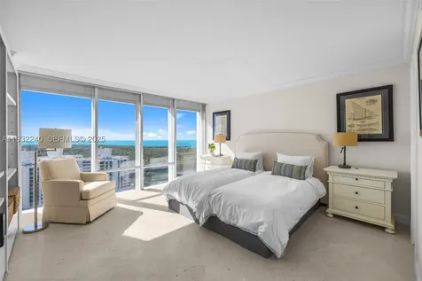 881 Ocean Drive Key Biscayne FL 33149