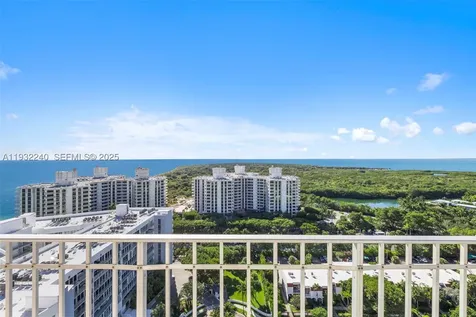 881 Ocean Drive Key Biscayne FL 33149