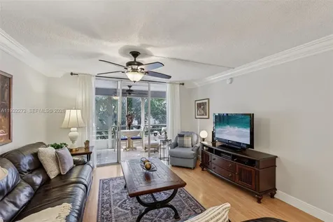 4850 NW 29th Court Lauderdale Lakes FL 33313