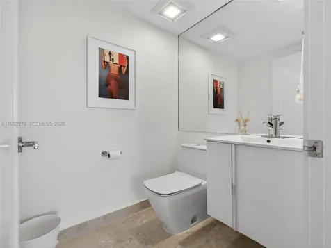 11113 Biscayne Boulevard Miami FL 33181
