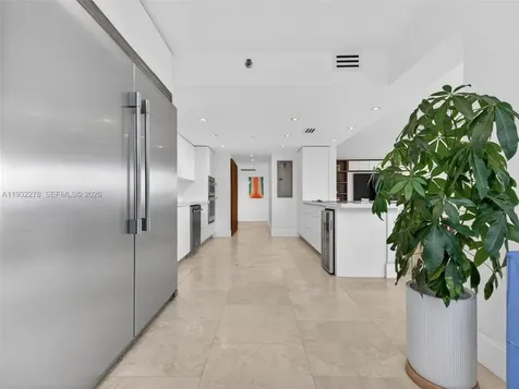 11113 Biscayne Boulevard Miami FL 33181