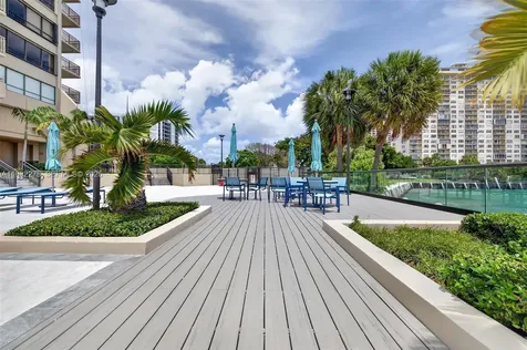 11113 Biscayne Boulevard Miami FL 33181