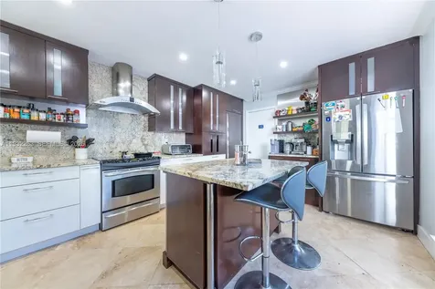 4093 NW 1st Place Deerfield Beach FL 33442