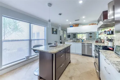 4093 NW 1st Place Deerfield Beach FL 33442
