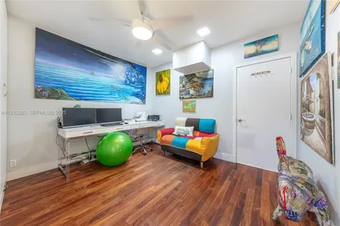 4093 NW 1st Place Deerfield Beach FL 33442