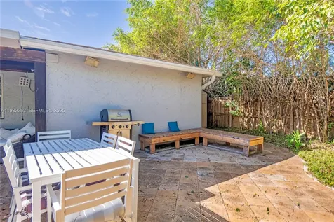 4093 NW 1st Place Deerfield Beach FL 33442
