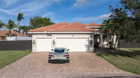 2135 NW 14th Terrace Homestead FL 33030
