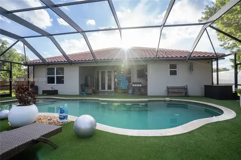 2135 NW 14th Terrace Homestead FL 33030
