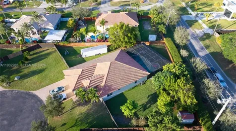 2135 NW 14th Terrace Homestead FL 33030