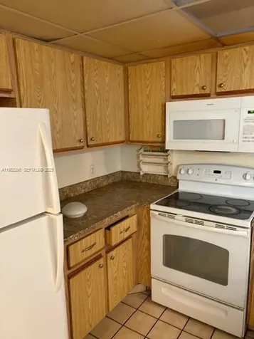 4183 Palm Bay Circle West Palm Beach FL 33406