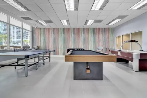 1200 Brickell Bay Drive Miami FL 33131